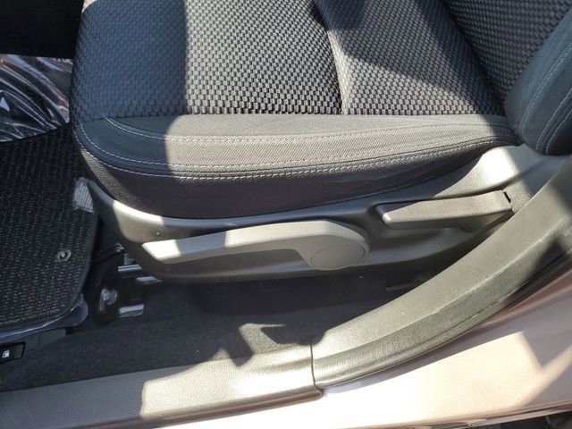 Used 2015 Subaru Forester 2.5i w/ Alloy Wheel Package AWD/4WD image 18