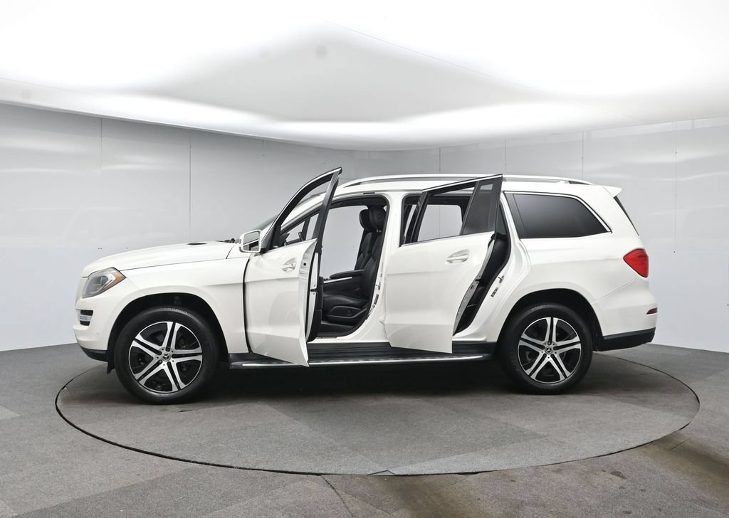 Used 2016 Mercedes-Benz GL 450 4MATIC w/ Premium I Package image 59