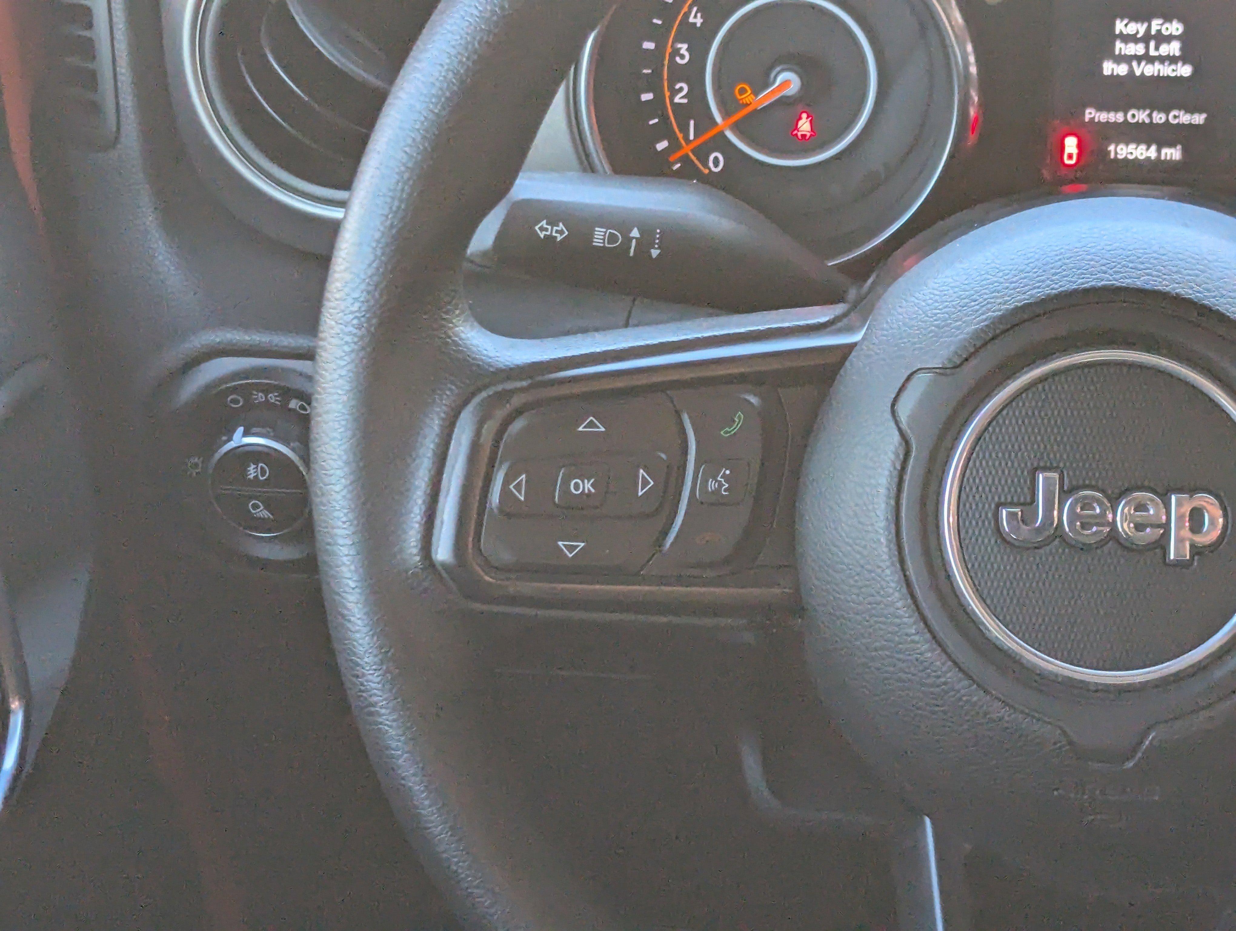 Used 2020 Jeep Gladiator Sport w/ Trailer Tow Package image 17