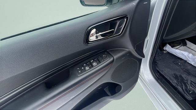 Certified 2025 Dodge Durango GT image 10