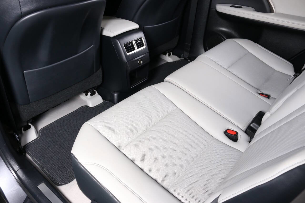 Used 2018 Lexus RX 350 FWD w/ Accessory Package image 33