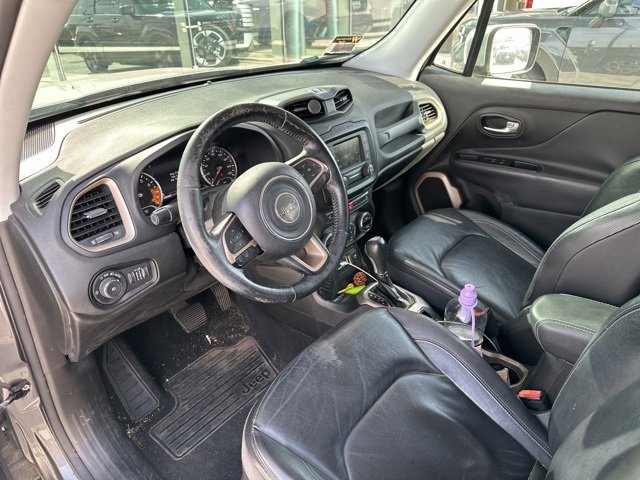 Used 2016 Jeep Renegade Limited image 13