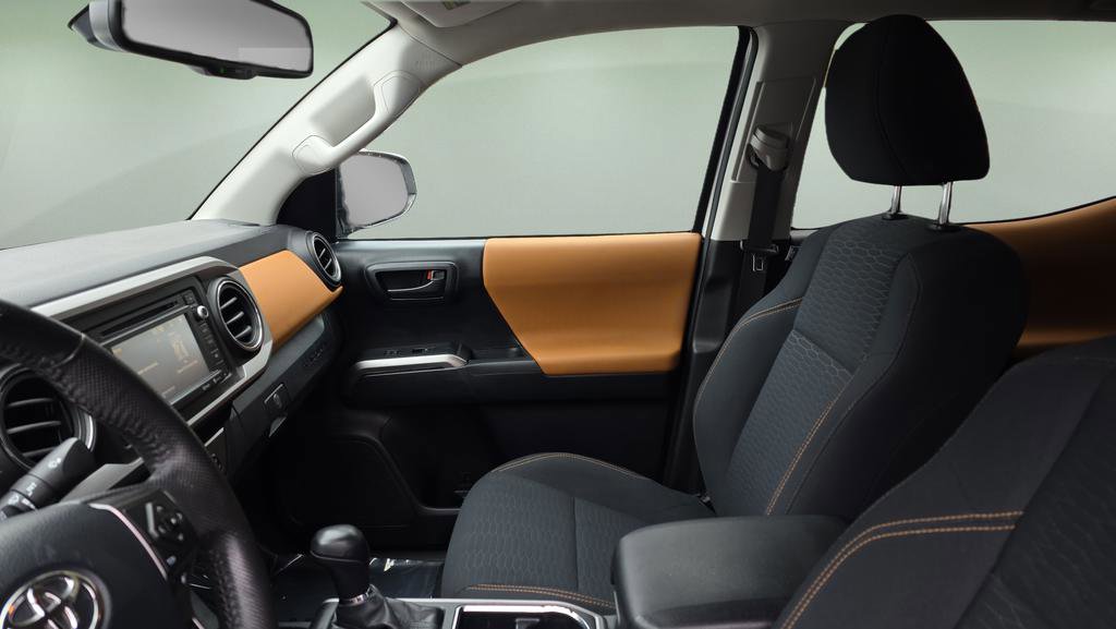 Used 2019 Toyota Tacoma SR5 image 11