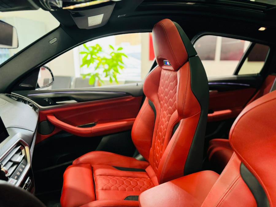 Used 2023 BMW X4 M image 17