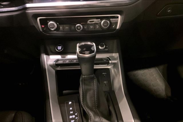 Certified 2022 Audi Q3 2.0T Premium w/ Convenience Package image 32