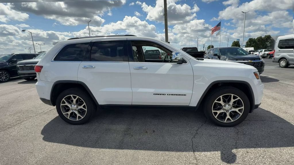 Used 2020 Jeep Grand Cherokee Limited w/ Premium Lighting Group AWD/4WD image 9