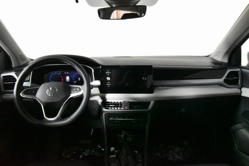 New 2025 Volkswagen Taos SEL image 13