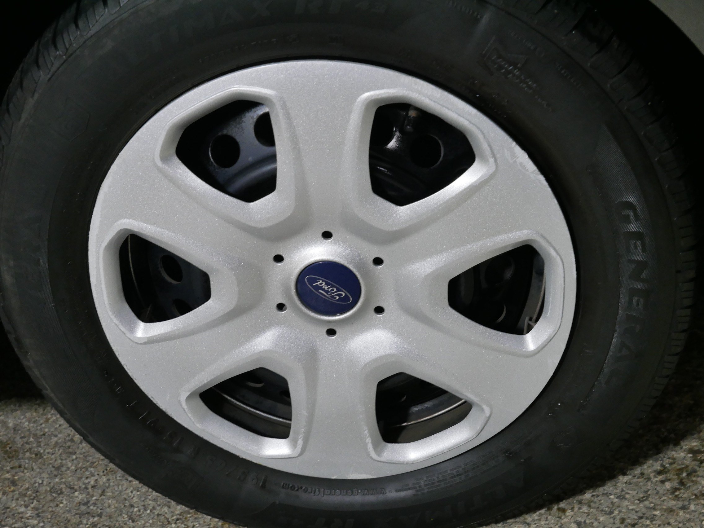 Used 2015 Ford Focus S FWD image 15