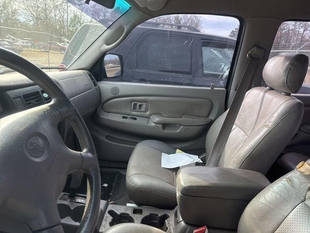 Used 2001 Toyota Tacoma PreRunner image 8