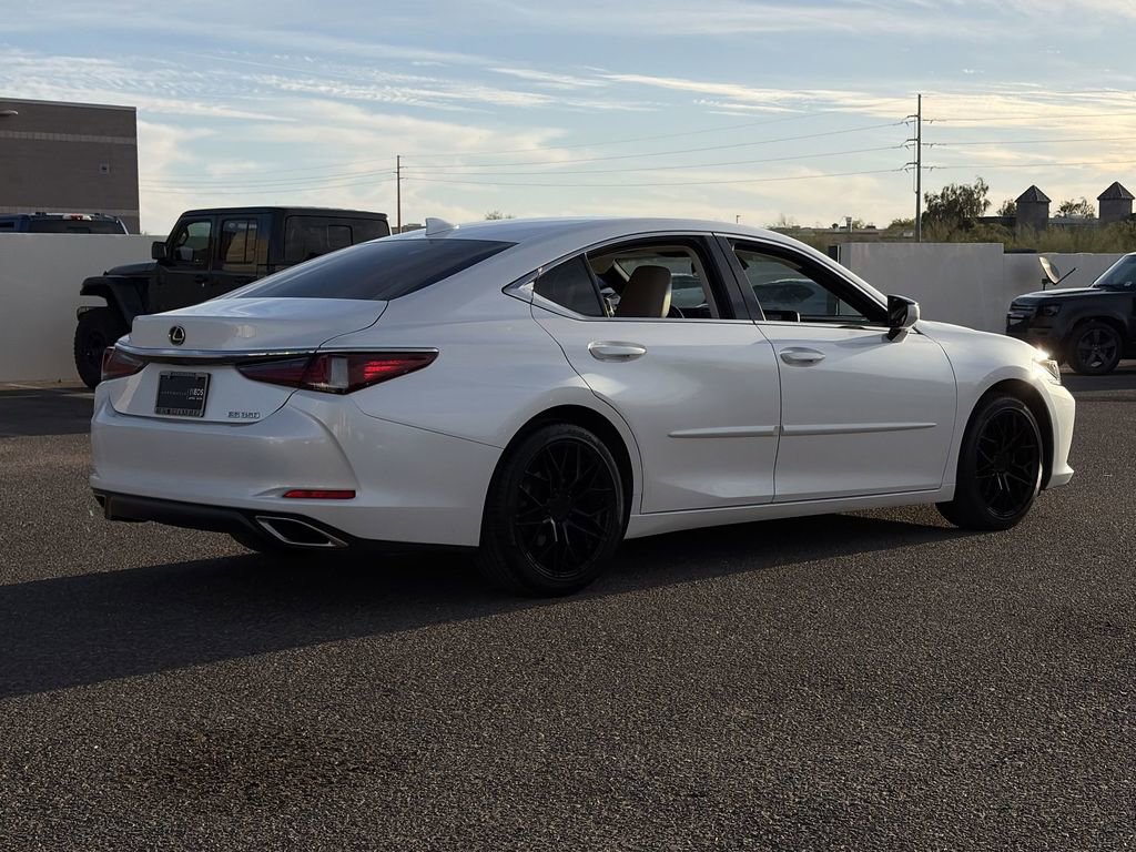 Used 2021 Lexus ES 350 w/ Accessory Package 2 FWD image 27