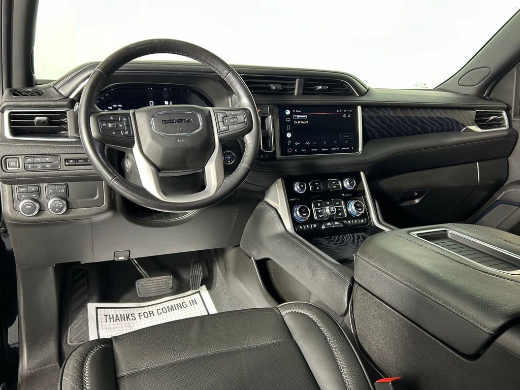 Used 2022 GMC Yukon XL Denali image 21