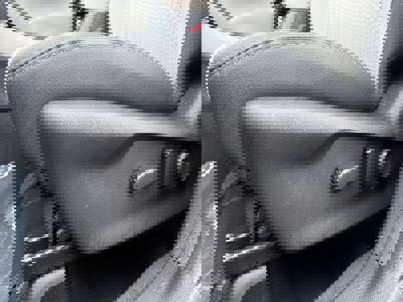 Used 2020 Subaru Forester Premium image 16