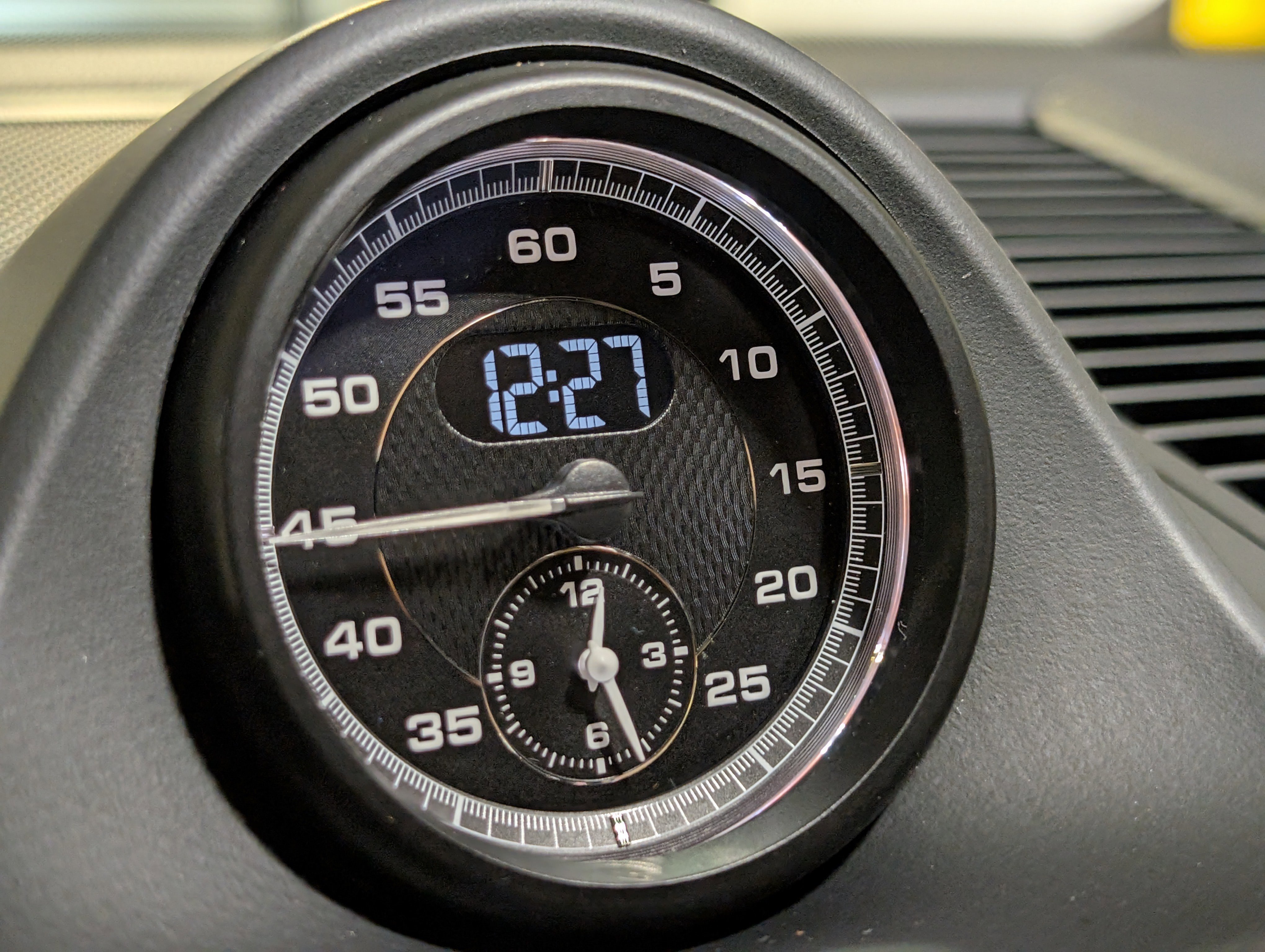 New 2026 Porsche Macan S image 35