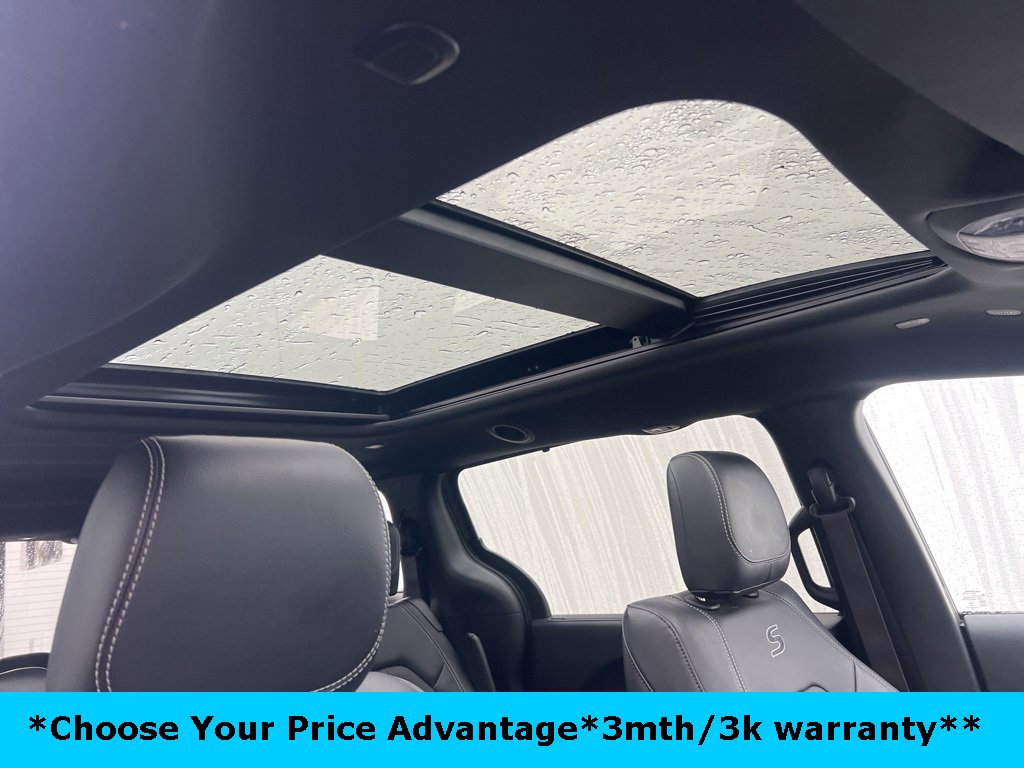 Certified 2022 Chrysler Pacifica Touring-L w/ S Appearance Package image 31