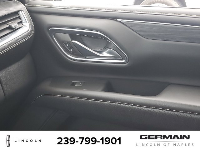 Used 2023 GMC Yukon XL SLT RWD image 29