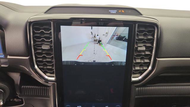 New 2025 Ford Ranger XLT w/ Equipment Group 301A High image 17