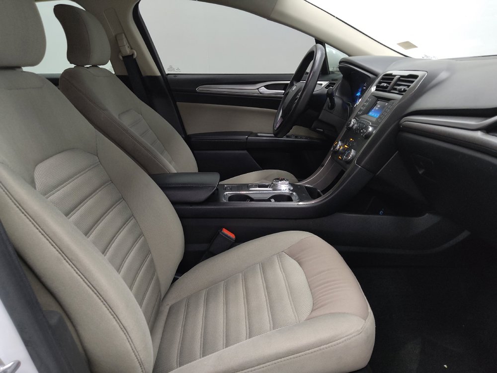 Used 2019 Ford Fusion S FWD image 21