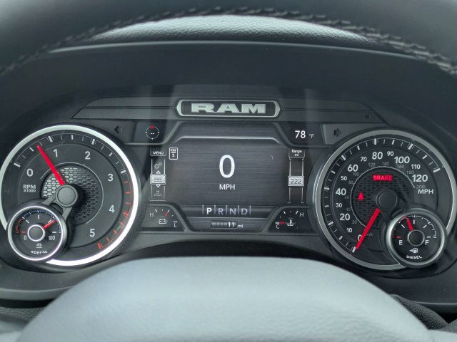 New 2026 RAM 3500 Big Horn AWD/4WD image 32