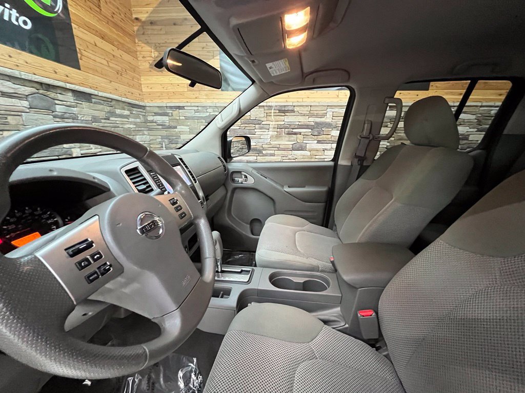 Used 2019 Nissan Frontier SV RWD image 18