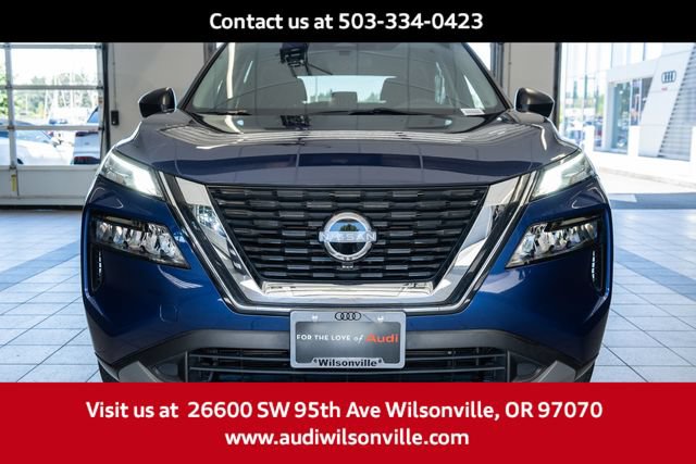 Used 2023 Nissan Rogue S AWD/4WD image 2