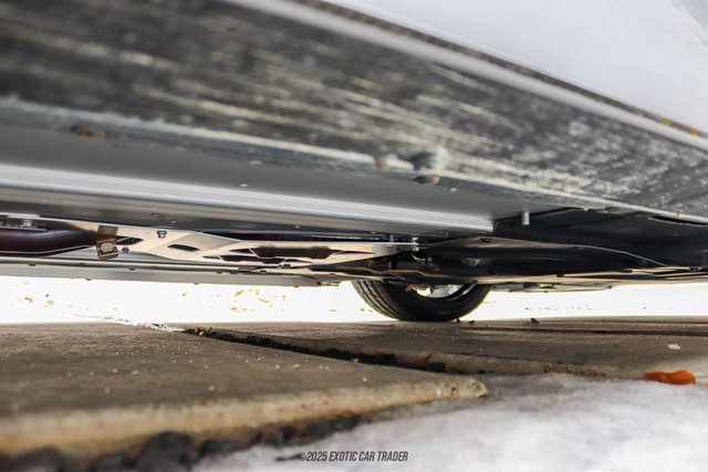 Used 2014 Aston Martin Vanquish Coupe image 98