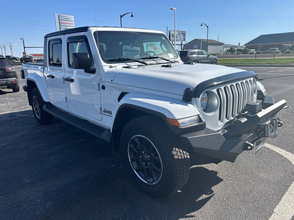 Used 2023 Jeep Gladiator Overland w/ Popular Equipment Package AWD/4WD image 9