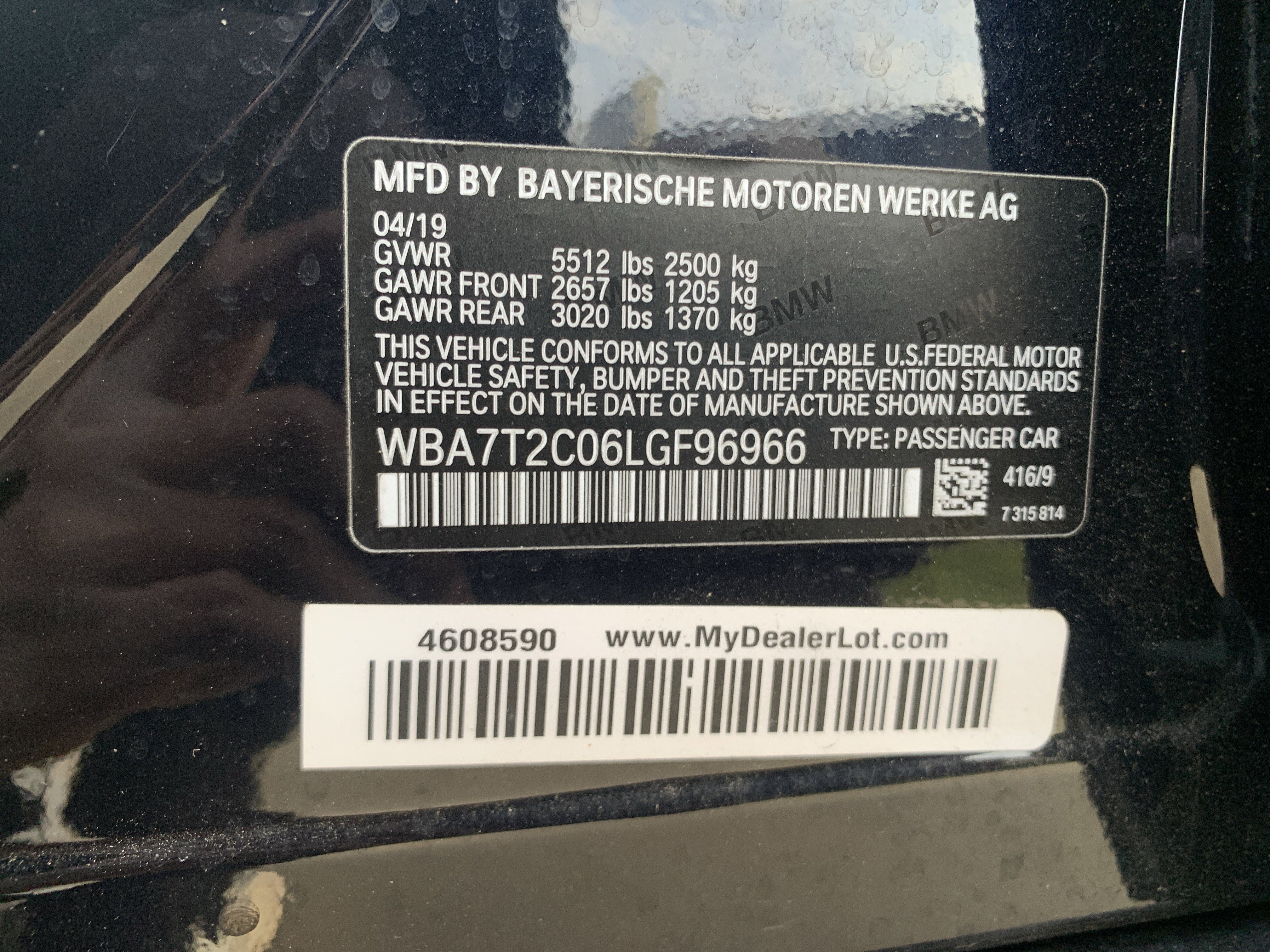 Used 2020 BMW 740i w/ M Sport Package image 36