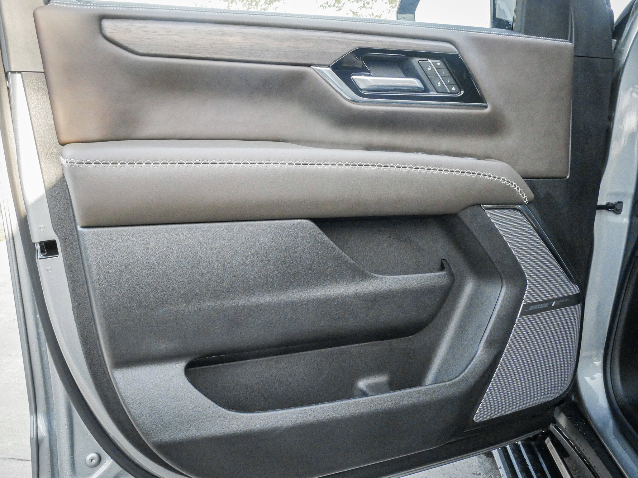 Used 2026 GMC Yukon Denali Ultimate image 14