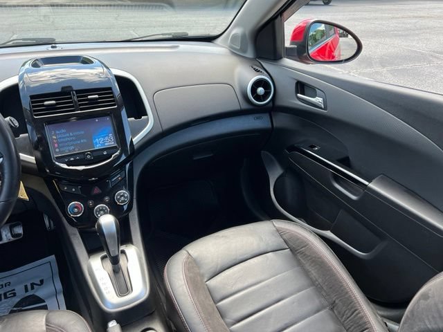 Used 2015 Chevrolet Sonic RS FWD image 28