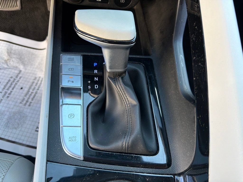 Used 2024 Hyundai Elantra Limited FWD image 34