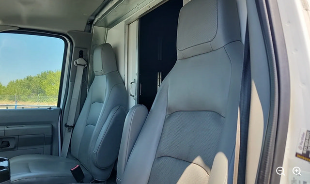 Used 2024 Ford E-450 and Econoline 450 Super Duty w/ Power Windows & Locks Group RWD image 5