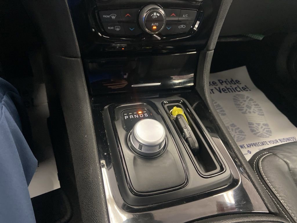 Used 2021 Chrysler 300 S image 31