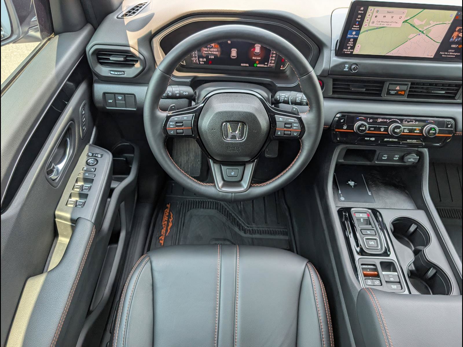 Certified 2026 Honda Pilot TrailSport image 8
