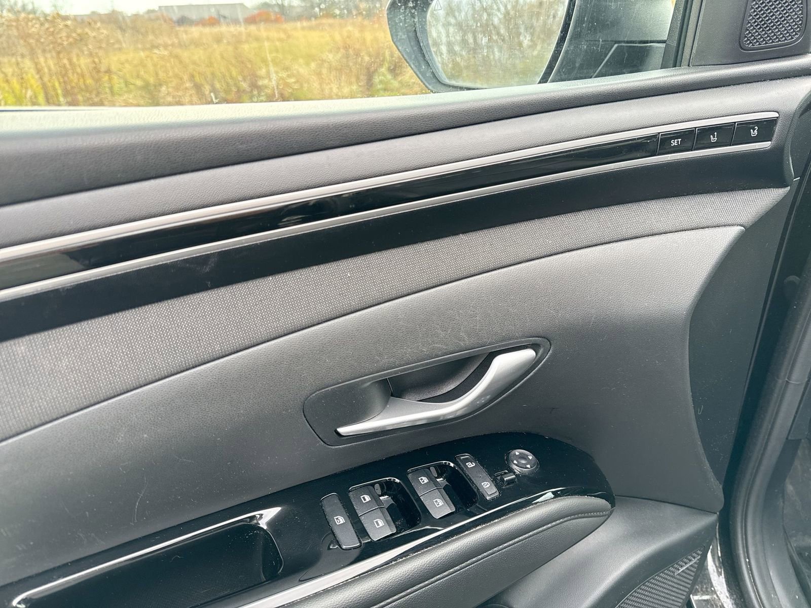 Certified 2022 Hyundai Tucson Limited image 13