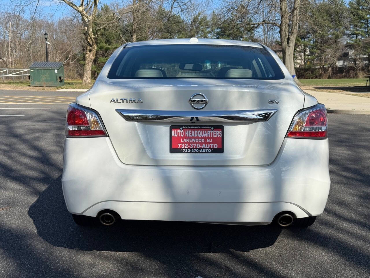 Used 2015 Nissan Altima 2.5 SV w/ Convenience Package image 7