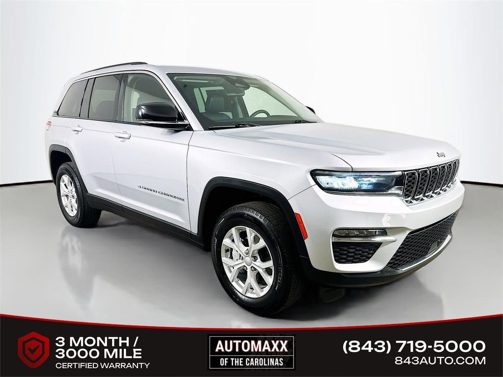 Used 2023 Jeep Grand Cherokee Limited AWD/4WD image 1