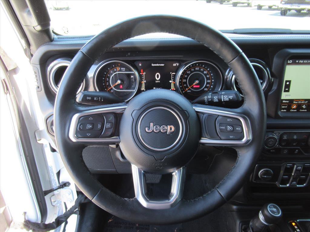 Used 2022 Jeep Wrangler Unlimited Sahara image 17