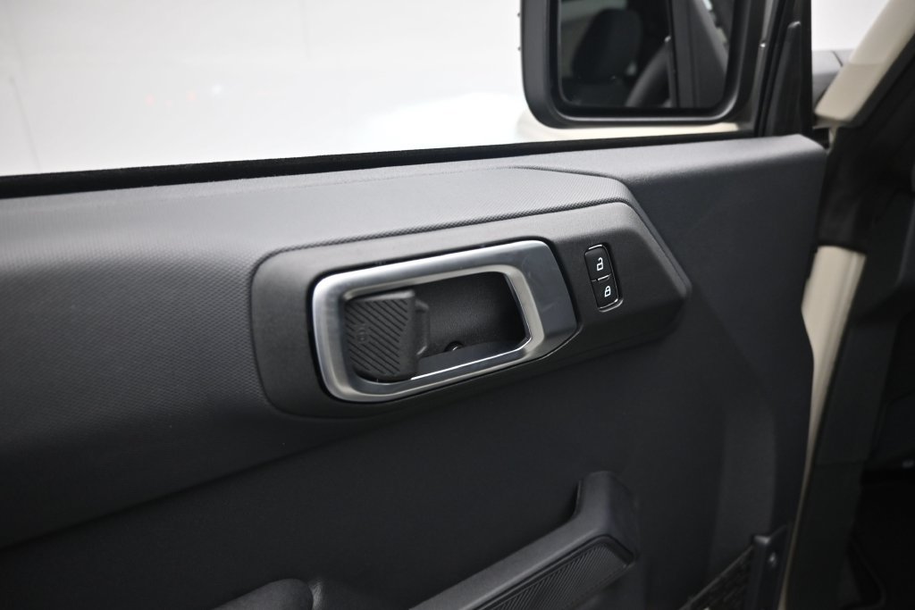 New 2026 Ford Bronco Big Bend AWD/4WD image 9