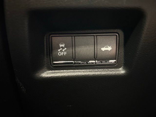 Used 2015 INFINITI Q50 Premium w/ Navigation Package AWD/4WD image 17