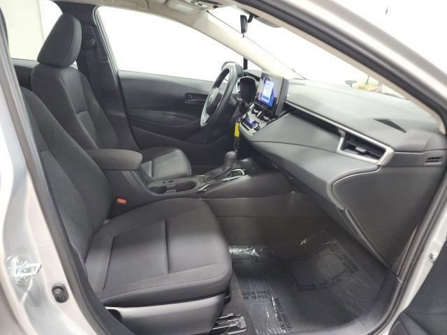 Used 2024 Toyota Corolla LE image 14