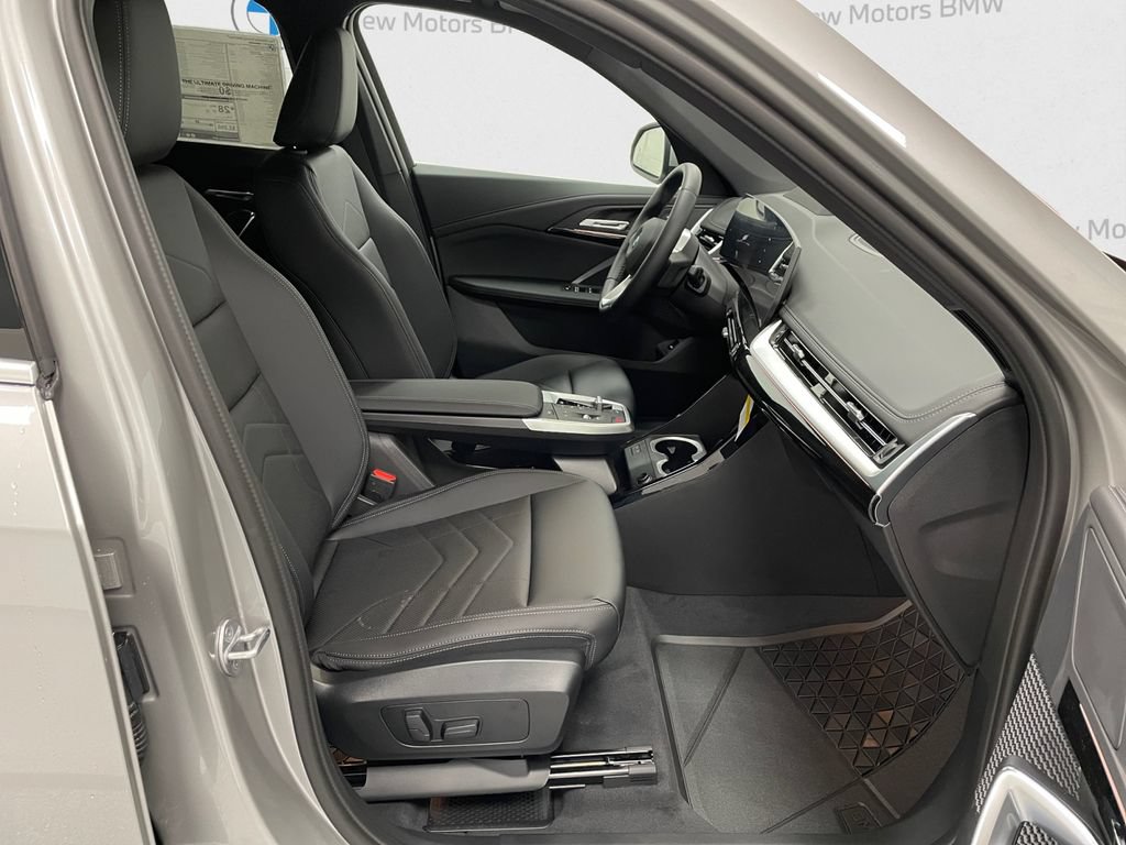 New 2026 BMW X1 xDrive28i w/ Technology Package AWD/4WD image 13