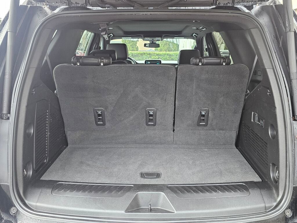 Used 2022 Chevrolet Tahoe LT w/ LT Signature Plus Package image 7