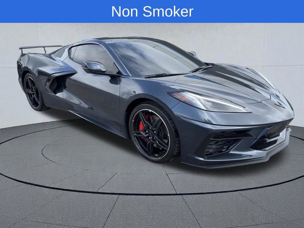 Used 2021 Chevrolet Corvette Stingray Premium Cpe w/ Z51 Performance Package RWD image 9