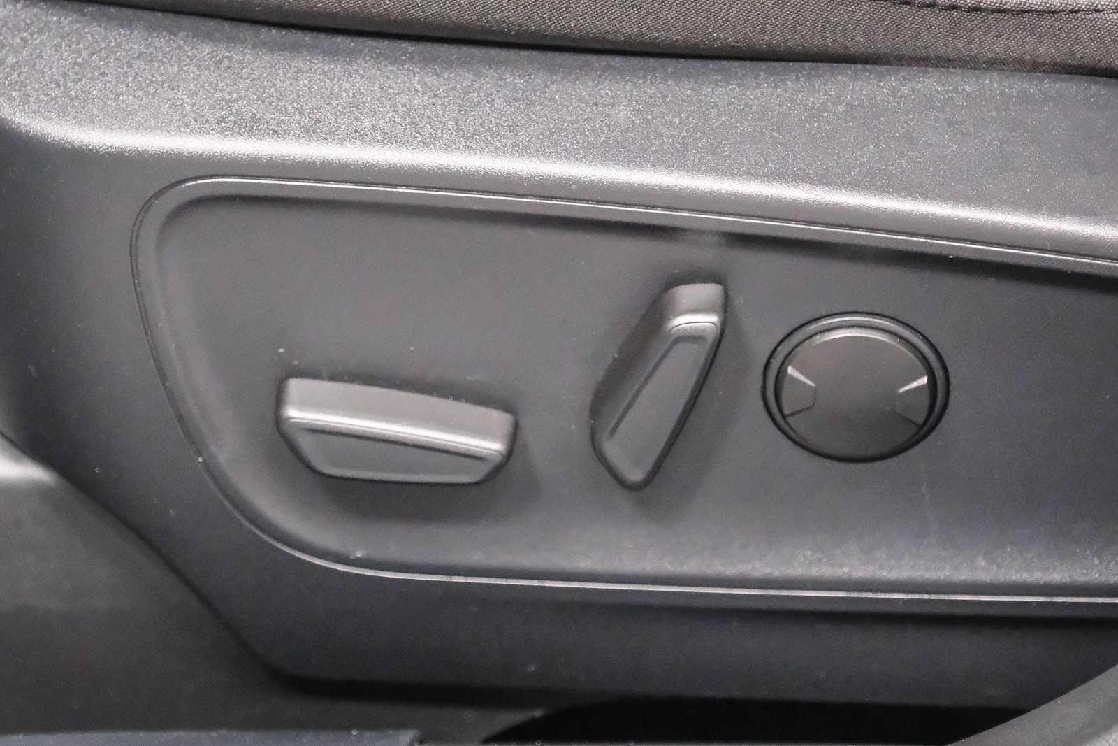 Used 2024 Ford Escape Active FWD image 30