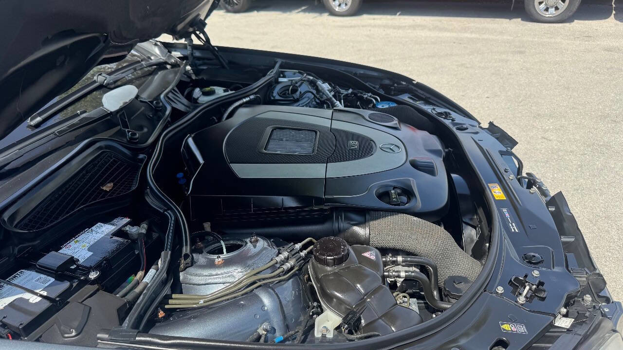 Used 2011 Mercedes-Benz S 550 4MATIC image 21