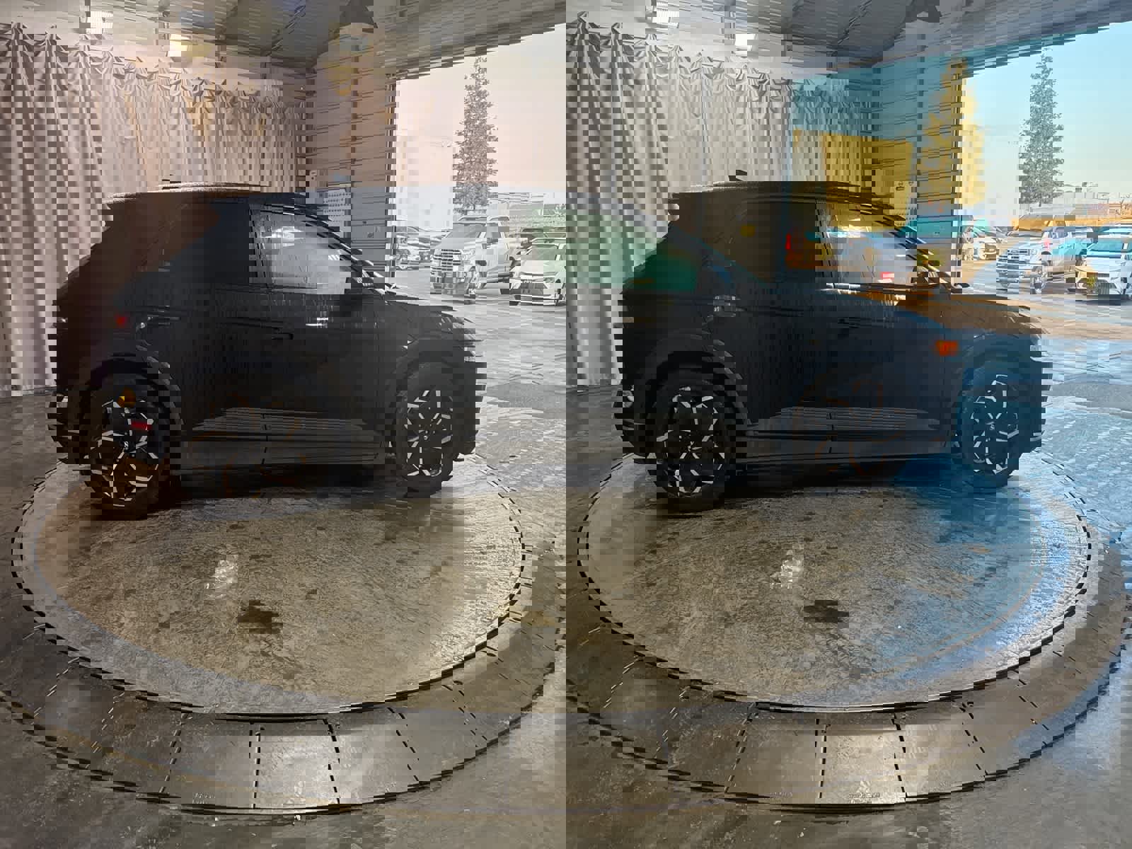 Used 2023 Hyundai Ioniq 5 SE w/ Cargo Package image 4