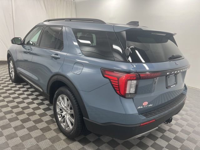 Used 2025 Ford Explorer Active w/ Active Comfort Package AWD/4WD image 6