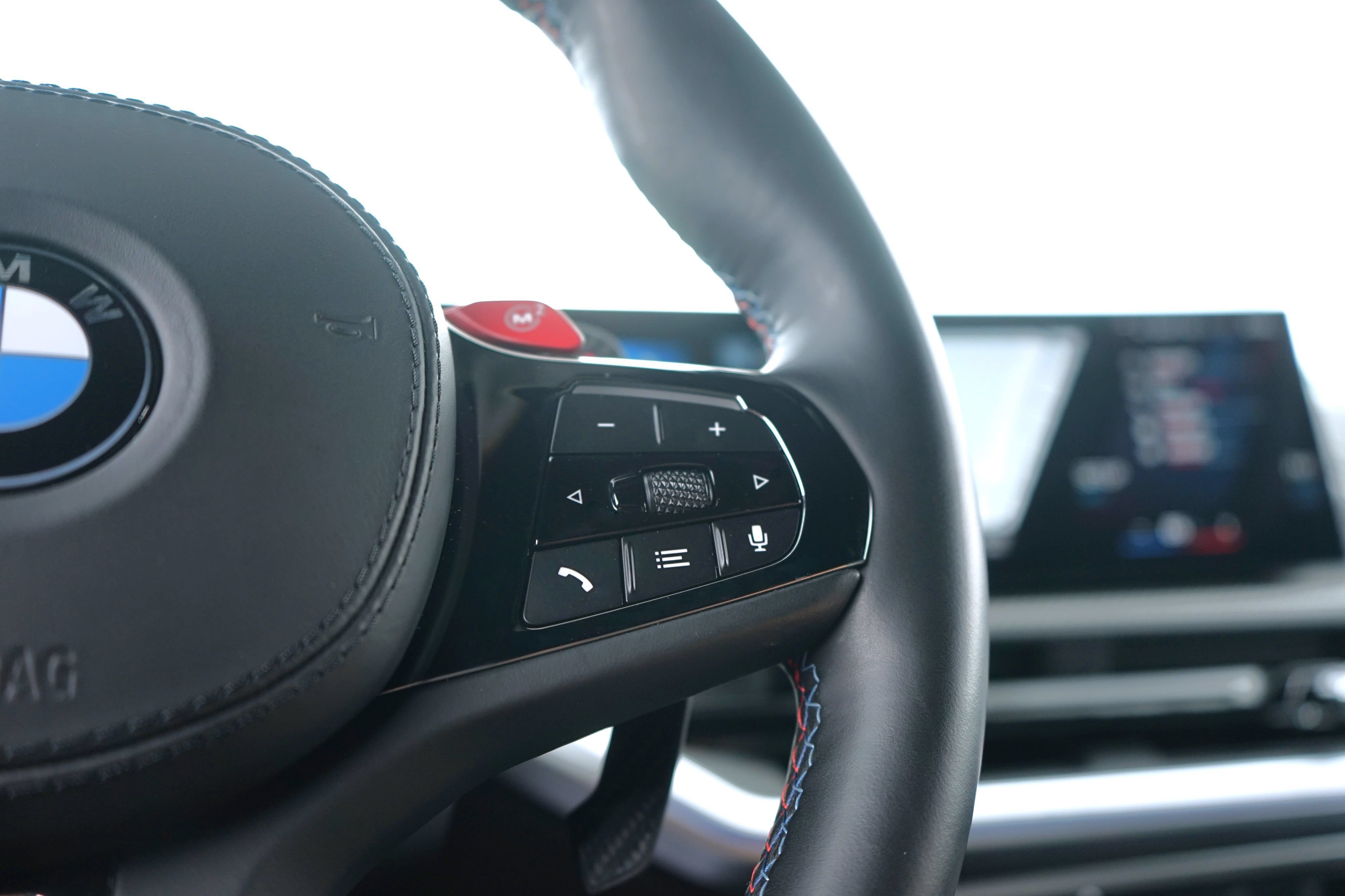 Used 2023 BMW XM AWD/4WD image 28