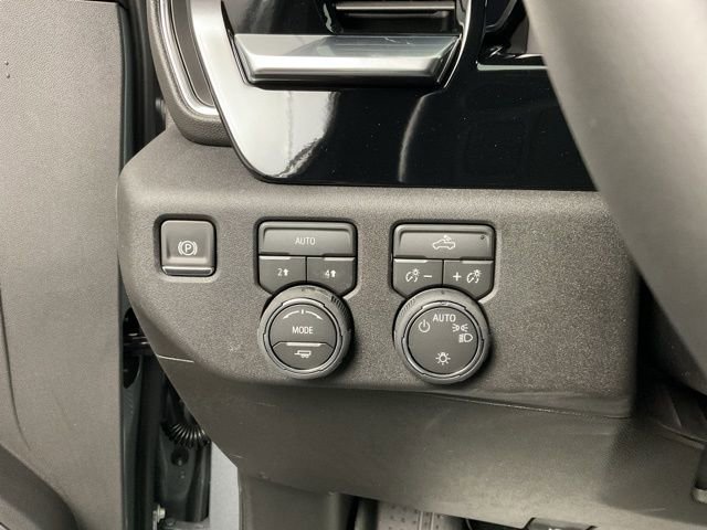 New 2026 Chevrolet Silverado 1500 LT w/ LPO, Dark Essentials Package image 13