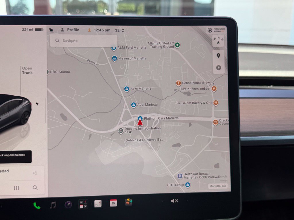 Used 2023 Tesla Model 3 Standard Range RWD image 25